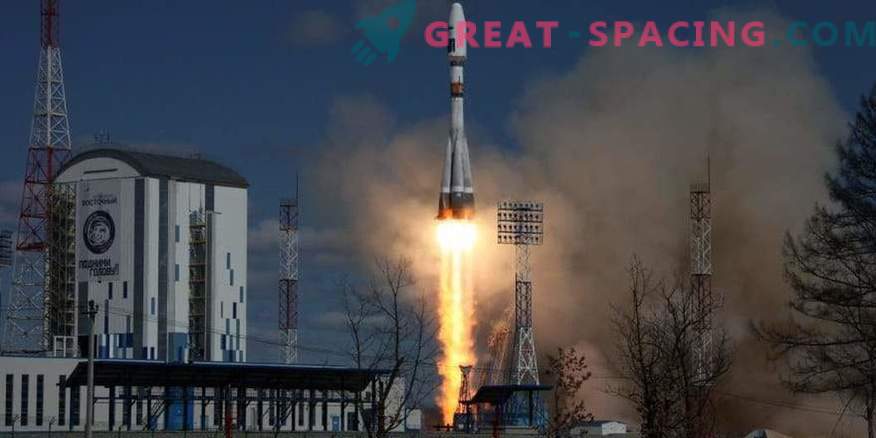 Rusija siunčia antrąją raketą iš naujo kosmodromo