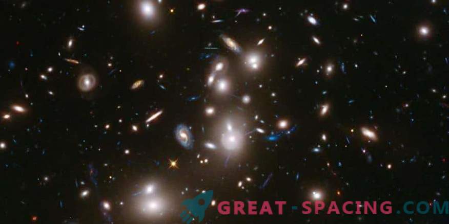 Mokslininkai pataisė galaktikų ir žvaigždžių grupių formavimo modelį