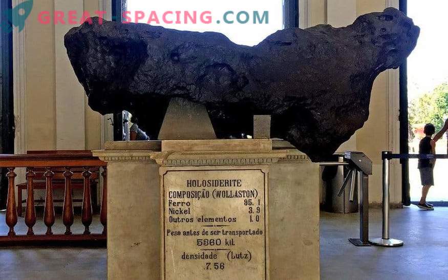 Didžiausia Brazilijos meteoritas sugebėjo išgyventi rimtą gaisrą