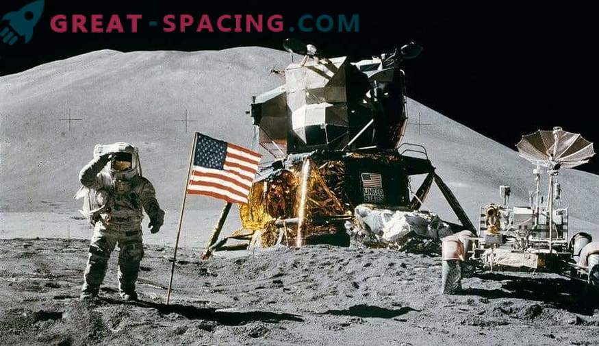 Amerika planuoja sugrįžti į mėnulį 2028 m.