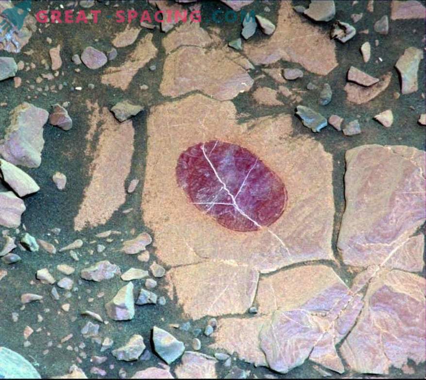 Marso kraigo atvaizduoja rover spalvų įgūdžius.