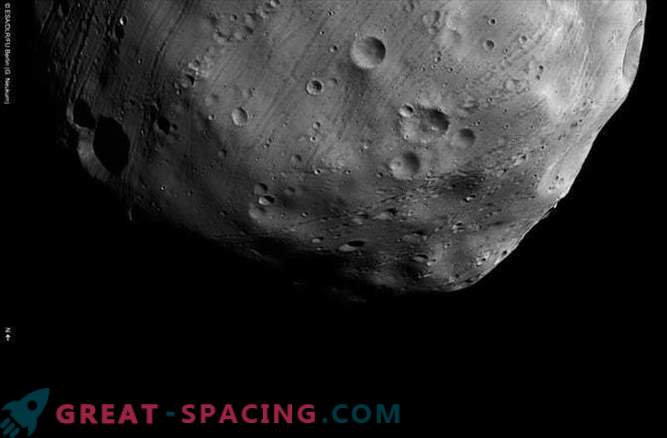 Kosminis laivas priartėjo prie artimiausio požiūrio su „Phobos“