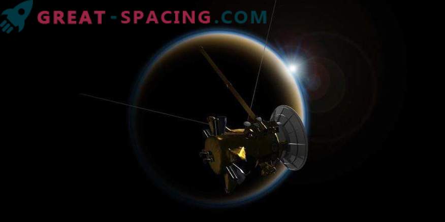 Cassini galutinis susitikimas su Titanu