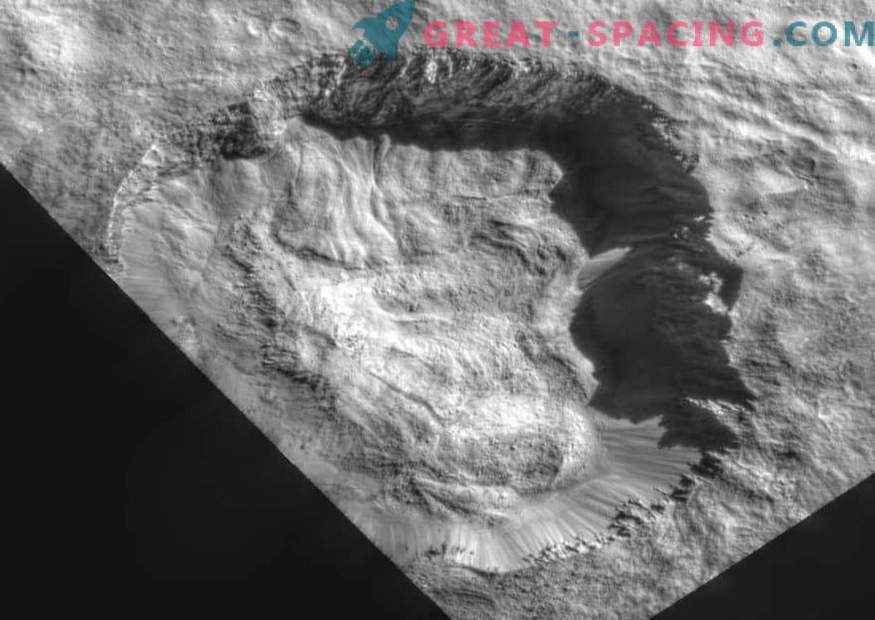 Dawn rodo naujausius Cereso paviršiaus pokyčius
