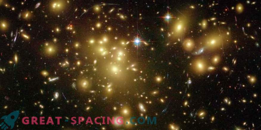 Labai masyvių galaktikos grupių pobūdis