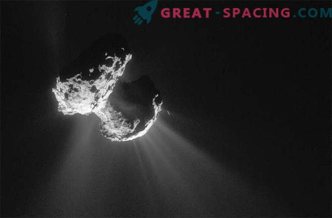 Mokslininkai atrado milžiniškus kanalus kometoje Churyumov / Gerasimenko