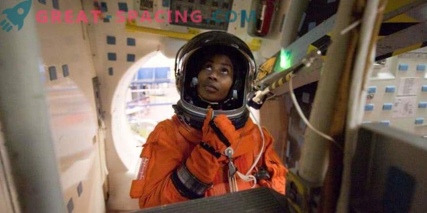 Astronautas Stephanie Wilson ruošiasi erdvei.