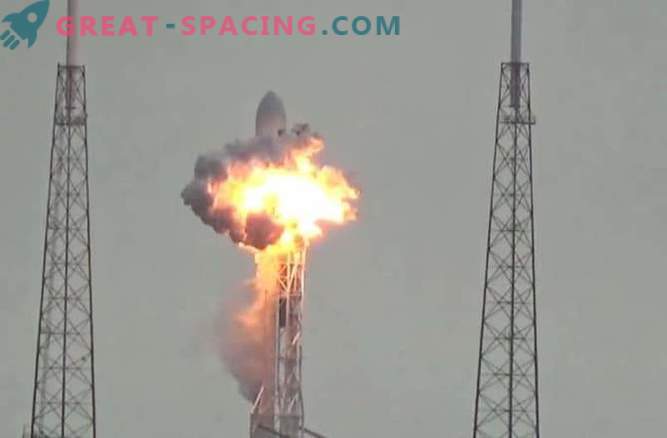 SpaceX rado raketų sprogimo priežastį