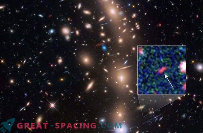 Astronomai pastebėjo tolimiausią galaktiką