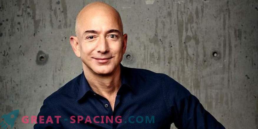Jeff Bezos pataria nenaudoti kitų planetų tyrimams