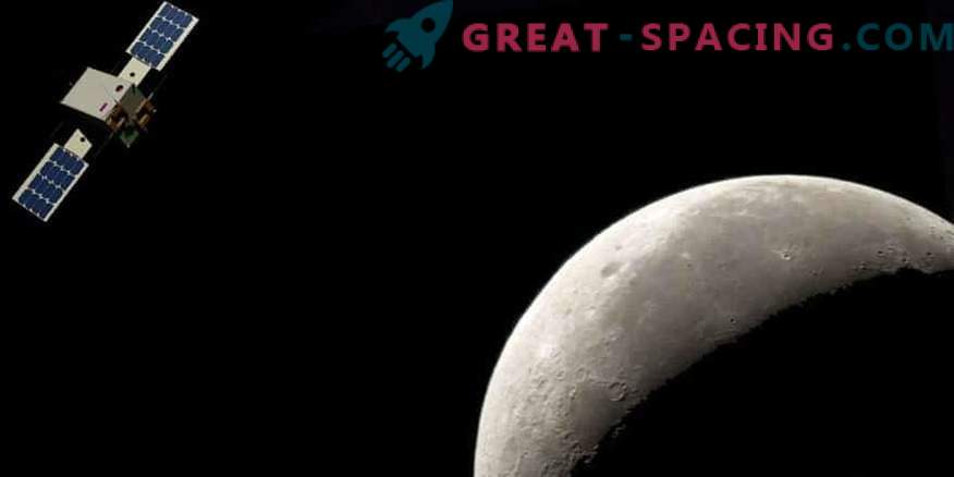 CubeSats medžioja paslaptis mėnulio tamsoje