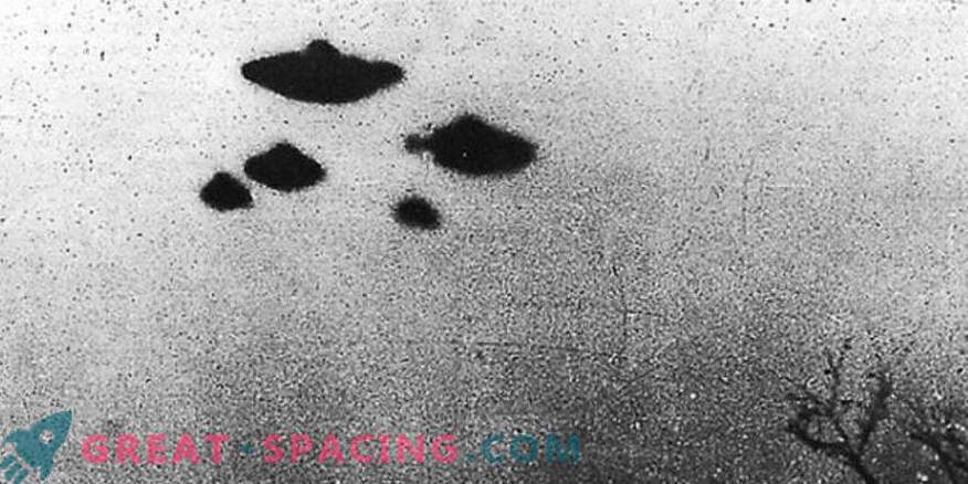 Koks keistas objektas, kurį jie matė 1965 m. Edwardso oro bazėje