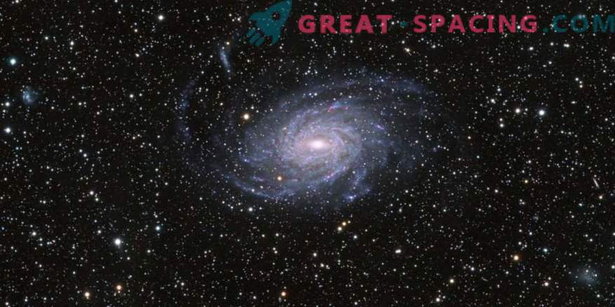 Įvairių dažnių tyrimas NGC 6744