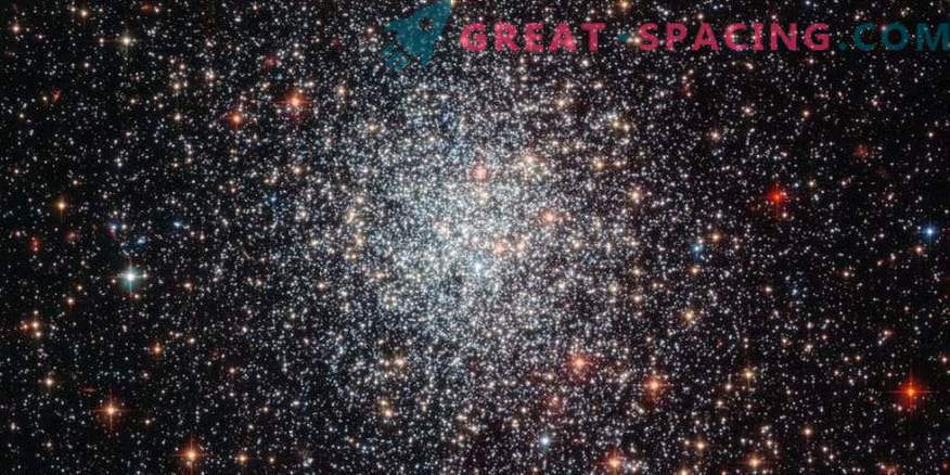 Senovės žvaigždės klasteriai gali gaminti supermazines žvaigždes