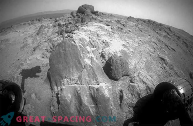 „Mars Rover Opportunity“ atrado keistą Marso akmenį
