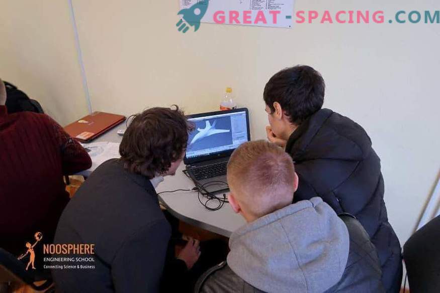 Max Polyakov oferă un început dezvoltării proiectelor spațiale studențești