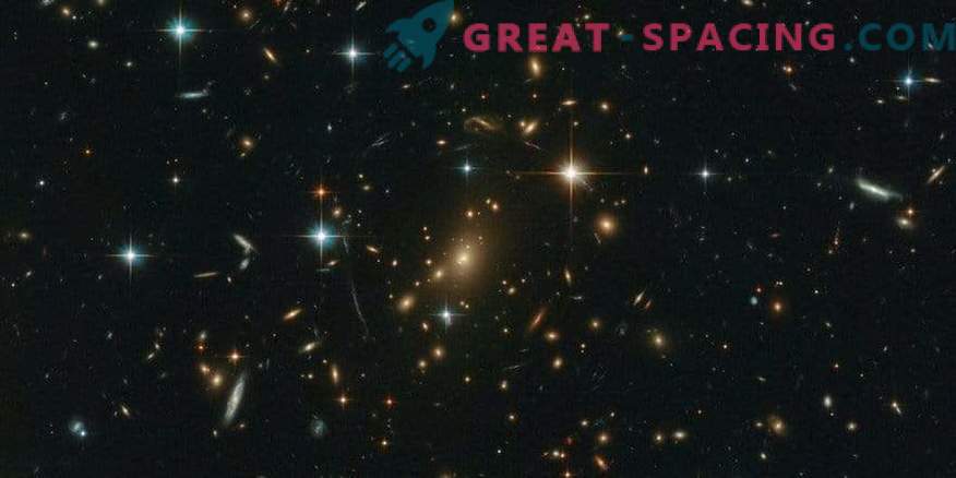 Erdvės nuotraukos: Galaktikos lobiai