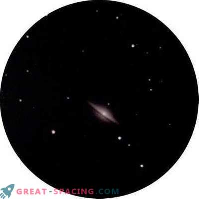 Pažvelgti į Sombrero galaktiką iš miestų