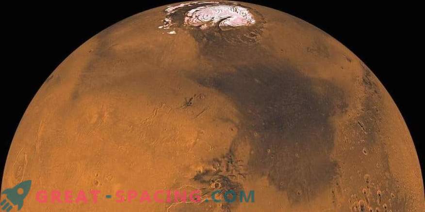 Marso meteoritai nurodo Raudonosios planetos drėgmę