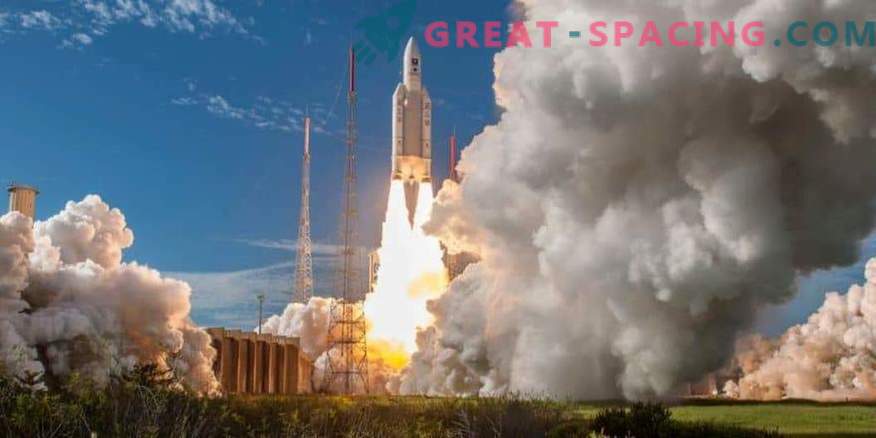 100-asis Europos Ariane-5 raketos atidarymas